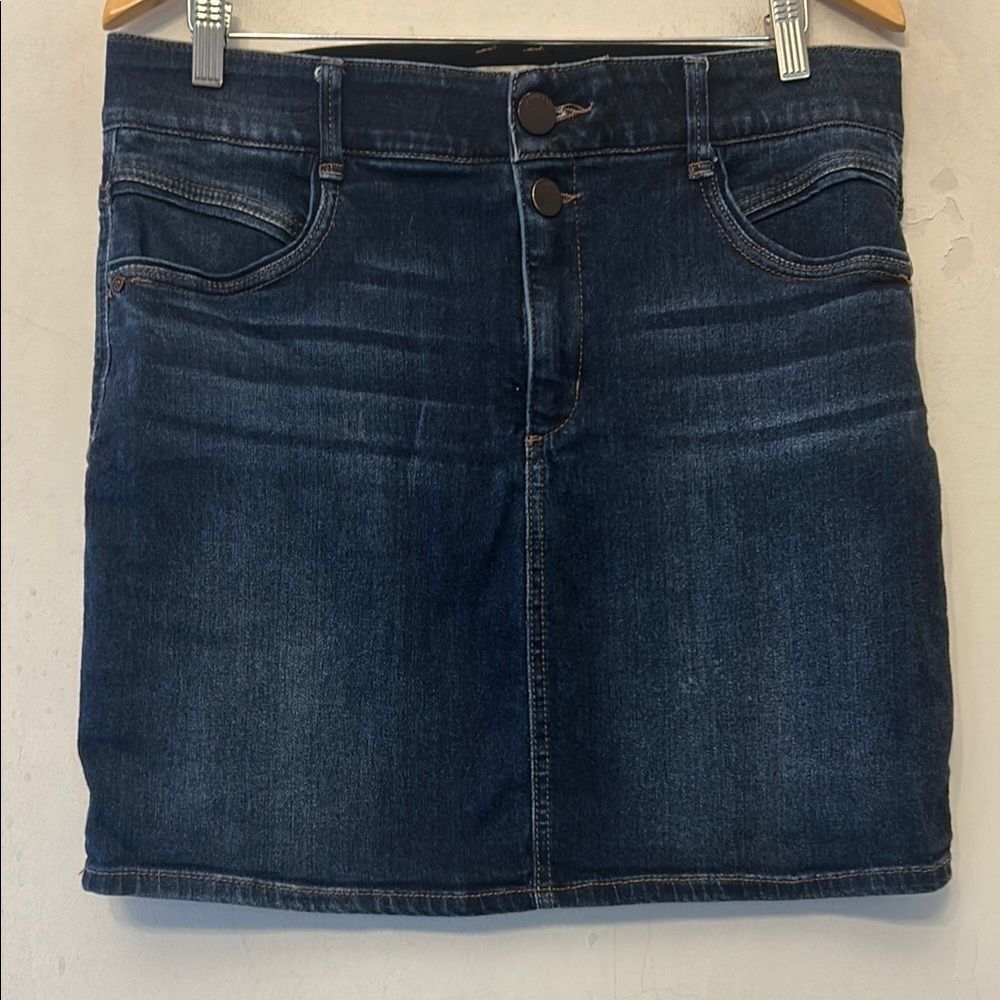 Democracy Denim mini skirt Size 10 EUC